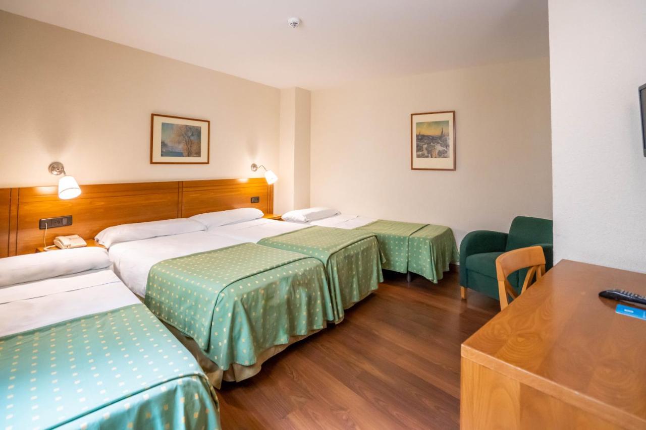Hotel Yit Conquista De Toledo Exteriér fotografie