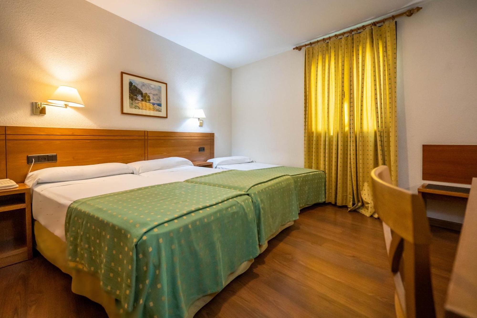 Hotel Yit Conquista De Toledo Exteriér fotografie